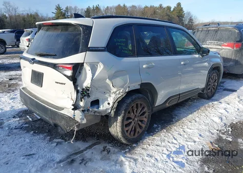 2025 Subaru Forester Sport z USA, uszkodzony, nr VIN JF2SLDFCXSH577584